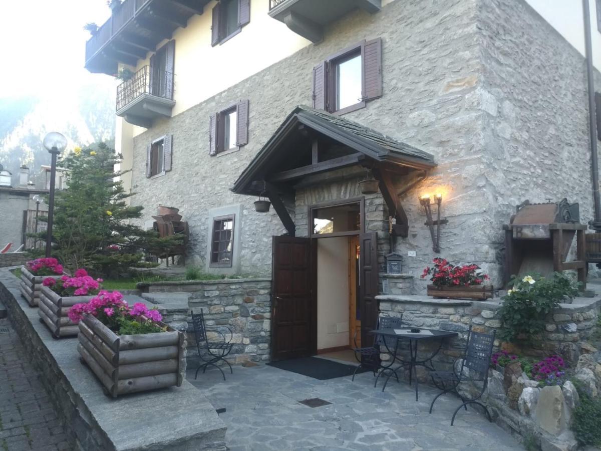 Hotel Ottoz Meuble 3*