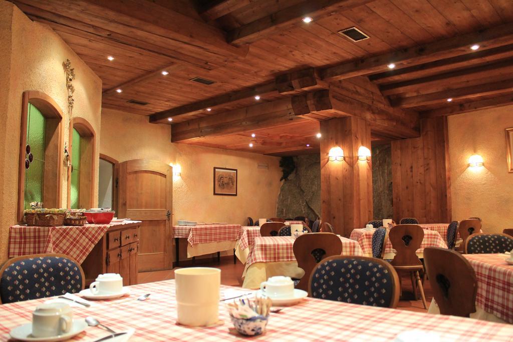 Hotel Ottoz Meuble 3*
