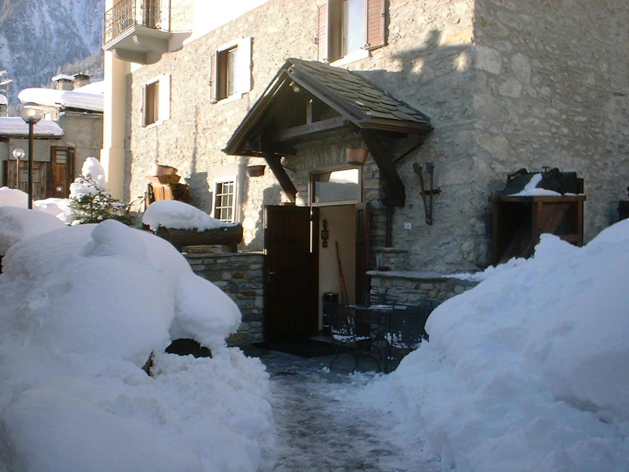 Ottoz Meuble Hotel